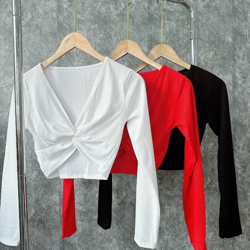 Áo CropTop Xoắn Ngực Tay Dài Quyến Rũ