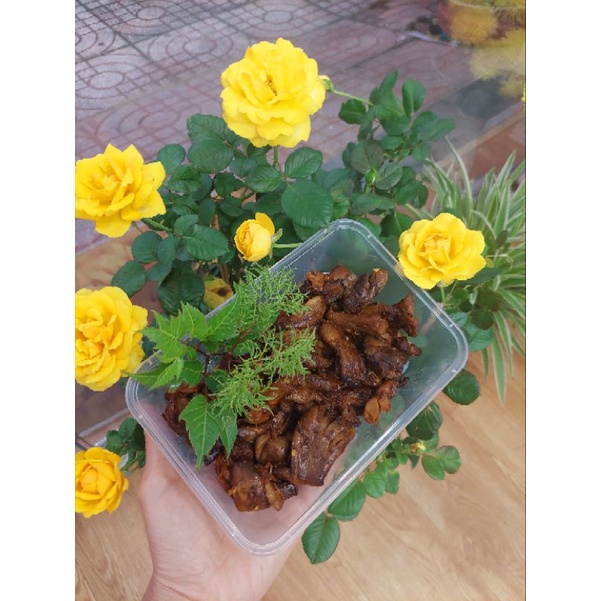Thịt dê chay ( chân nấm) xá xíu/ngũ vị