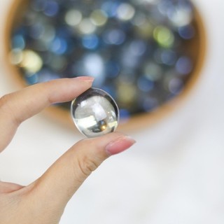 VIÊN AURA CLEAR QUAT ( thach anh trang )