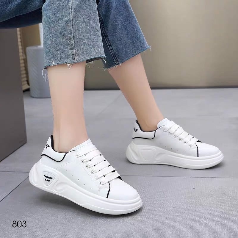 Giày Sneaker Thể Thao 6 phân 803