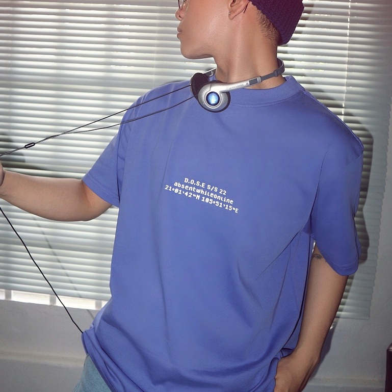 Áo phông unisex oversized Dopamine màu tím AWOL