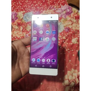 Điện thoại sony Xperia xa không lỗi lầm gì máy hình thức theo thời gian như ảnh và video giá bán chỉ có mấy không kèm gì