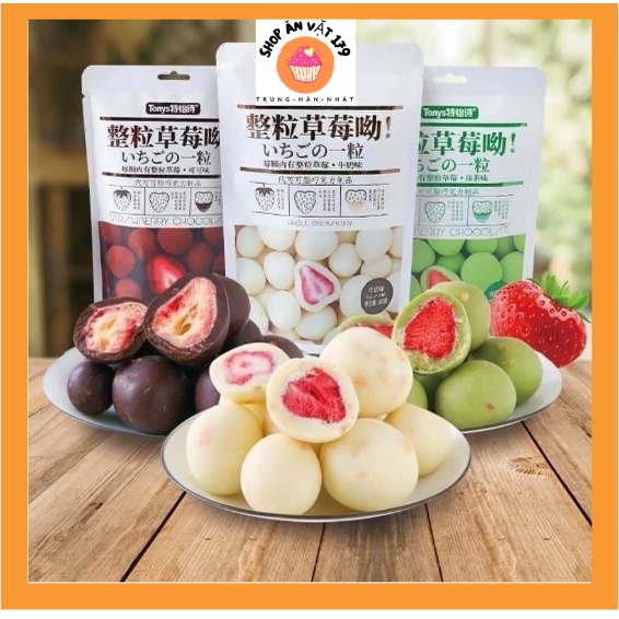 Socola bọc dâu tây sấy 4 vị siêu ngon , sữa , chocolate , matcha , nho , túi gồm 60 gram