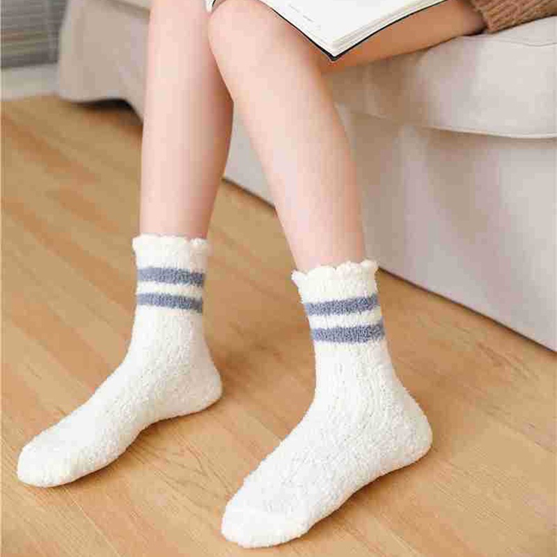 Vớ Len Giữ Ấm 2 Sọc jp5 Cho Nữ