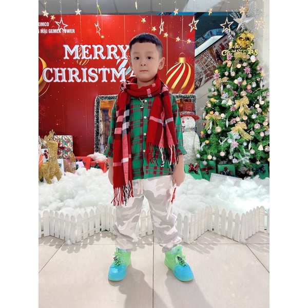 Khăn dạ cho bé trai bé gái_khăng choàng cổ kẻ dạ Hot 2023