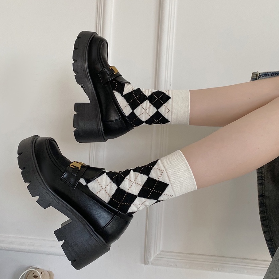 - GIÀY NỮ LOAFER CAO GÓT THỜI TRANG