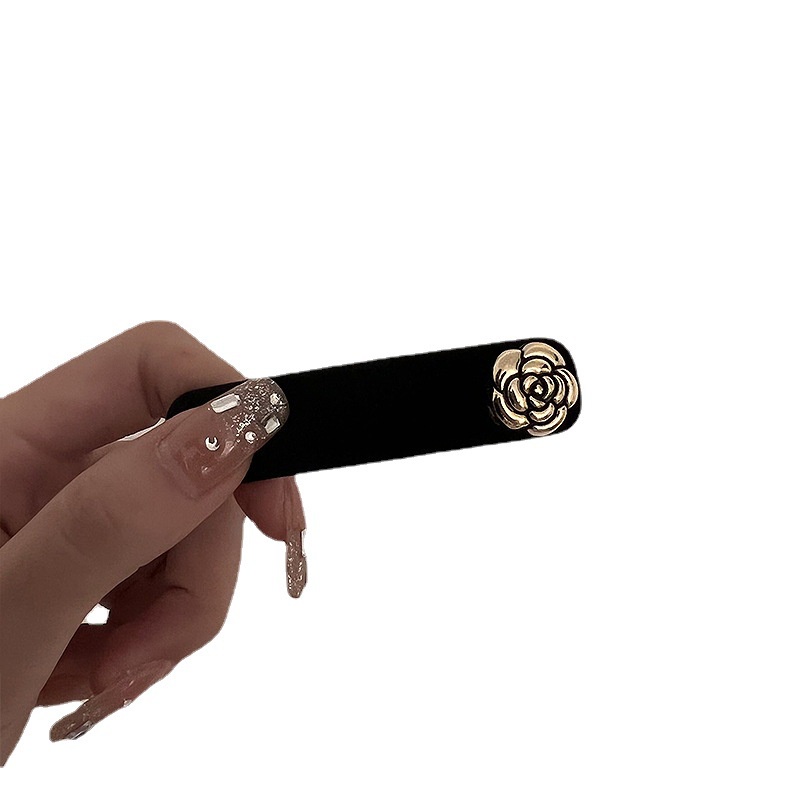 Kẹp Tóc Nhung Đen Đính Hoa Trà Phong Cách Retro Pháp Cao Cấp Cho Nữ
