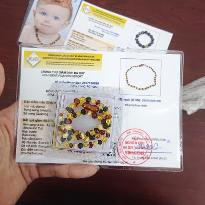Vòng cổ amber úc cho bé