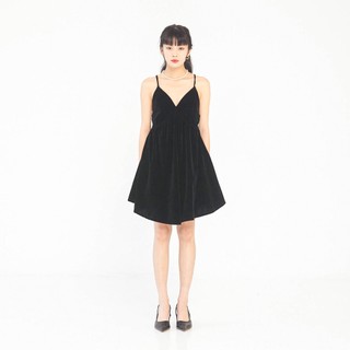 Đầm 2 dây Izzy hở vai Miều Est.2013