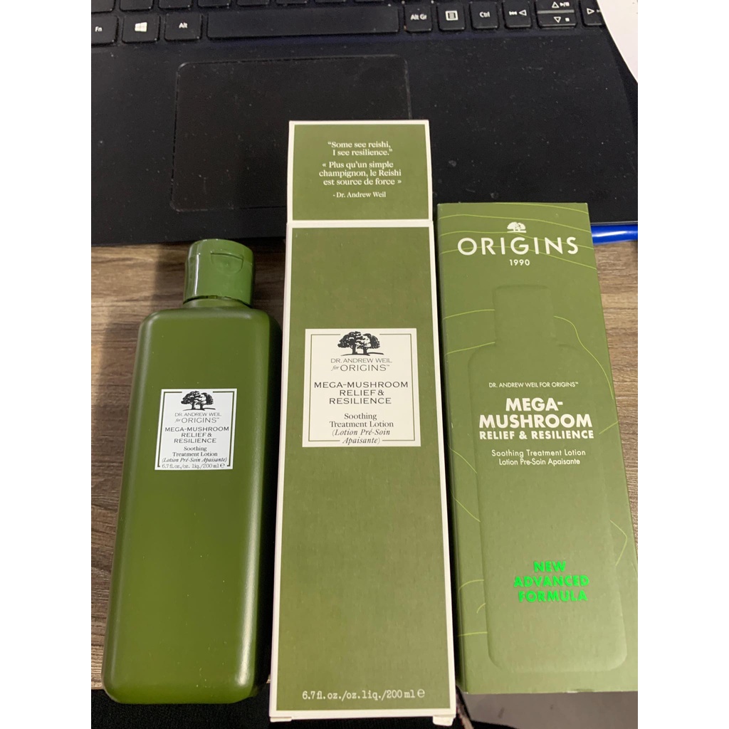 Nước hoa hồng Toner Nấm Origins Mega-Mushroom Skin Relief Soothing Treatment Lotion 200ml - Mecskincare