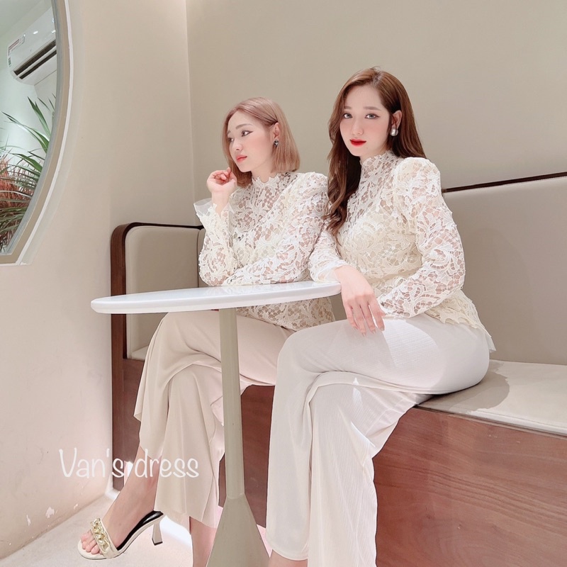 Áo Ren Hoạ Tiết Phối Lưới Kèm Áo Dây Sang Chảnh_Ảnh Shop Tự Chụp