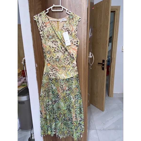 NEVA newtag đầm xanh midi ren phối tà dập ly mới nguyên tag S/M/L