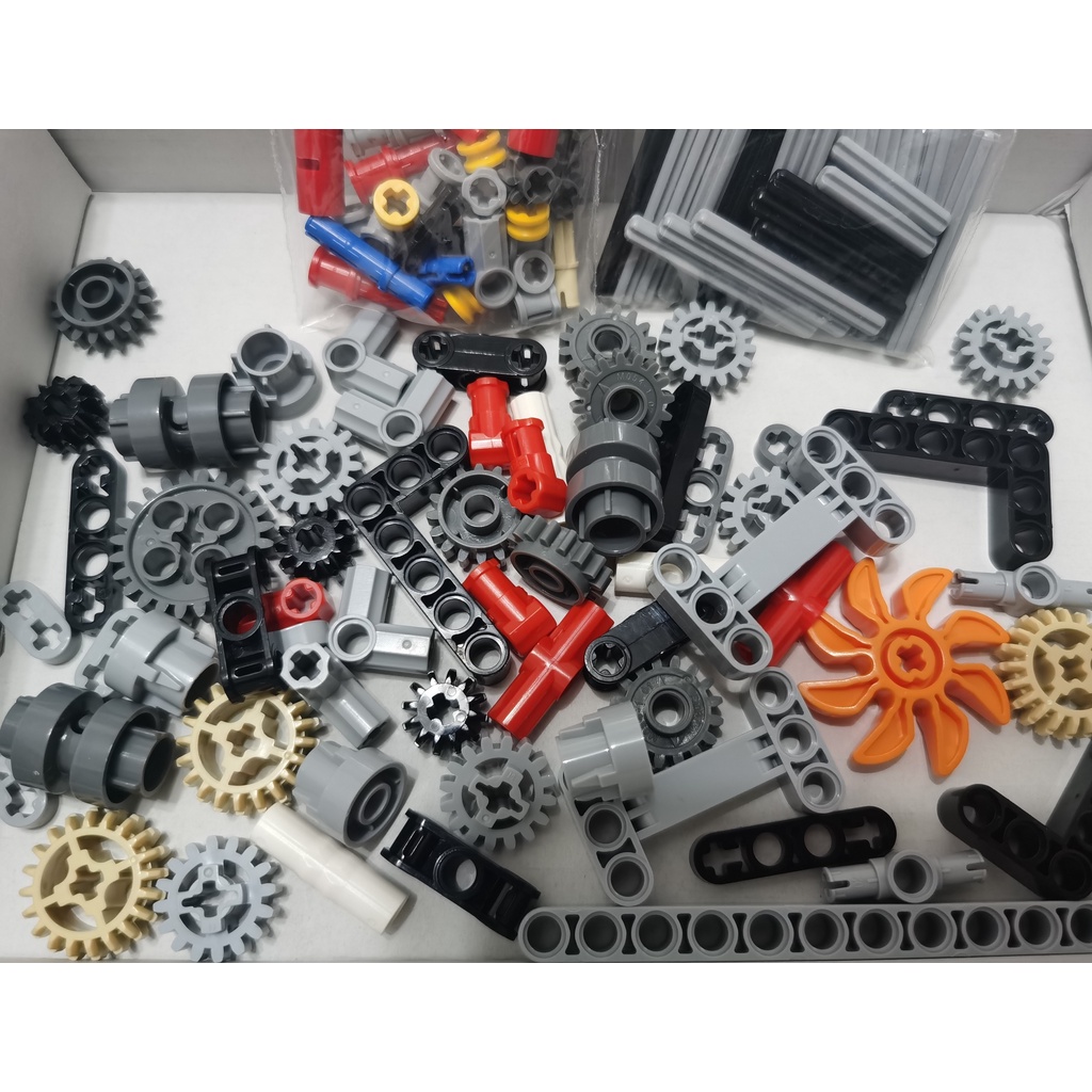 Mô Hình Lắp Ráp Hộp Số Động Cơ Lego Sáu Tốc Độ Dùng Trang Trí Văn Phòng