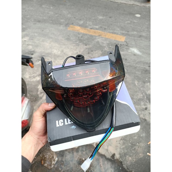 Đèn hậu Aniss bóng Led Xinhan Cam cho Ex 2006-2010 .