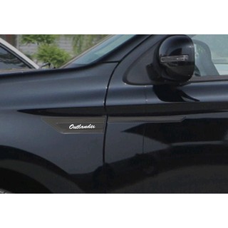 Tem sườn logo Outlander