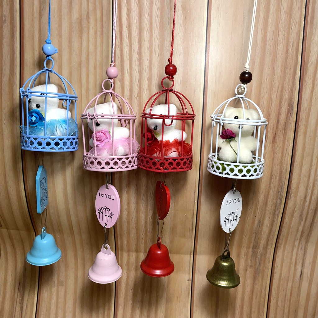 Chuông gió lồng chim sắt kèm gấu bông dùng để trang trí, decor, quà tặng