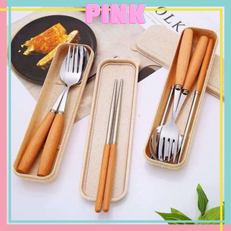 Bộ Đũa Nuỗng Nĩa Inox Cán Gỗ Kèm Hộp Đựng Lúa Mạch PINKWISH A156