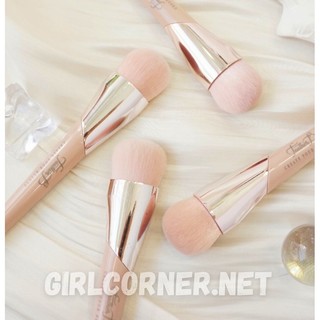Cọ Nền Feather B Foundation