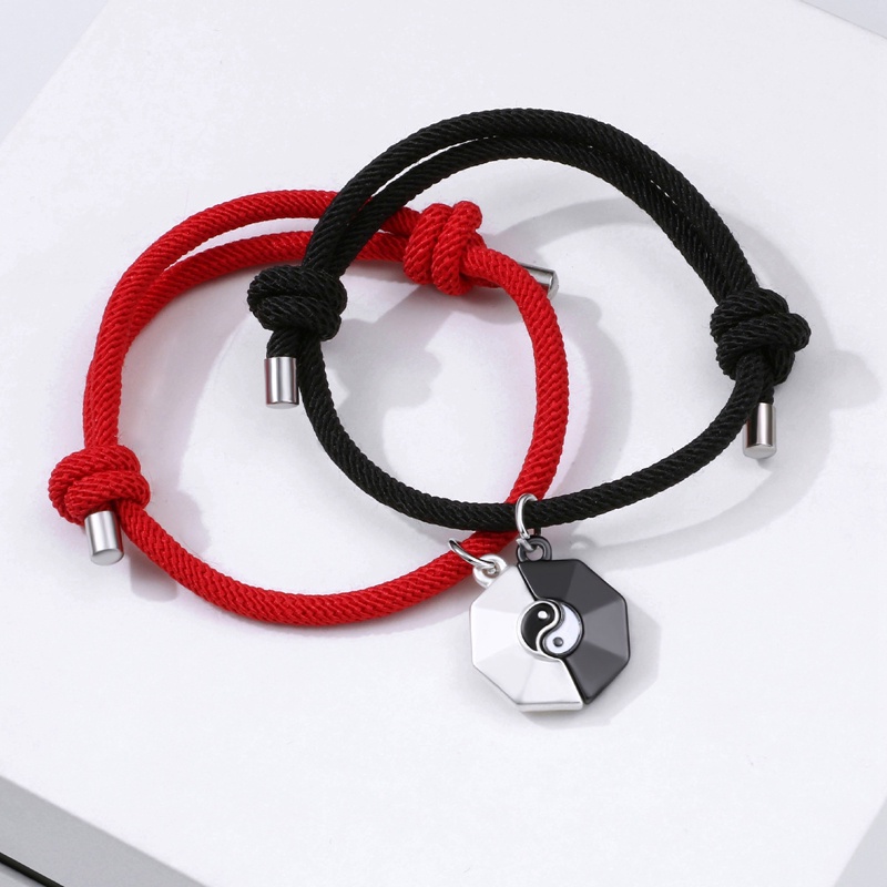 Set 2 Vòng Tay Dây Thừng Phối Mặt Hình Trái Tim Có Nam Châm Thời Trang Cho Cặp Đôi