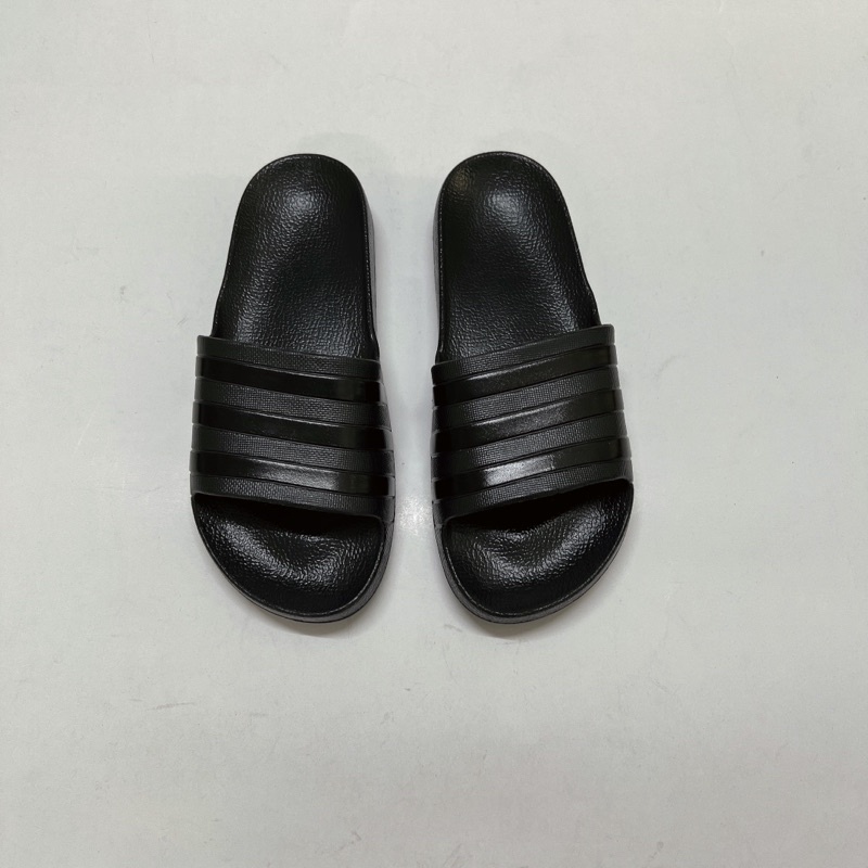 Dép đúc Adidas hàng chuẩn xịn