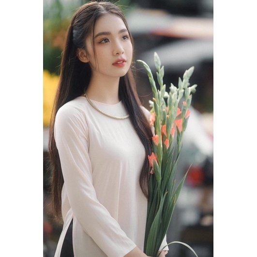 Set áo dài dáng suông kèm quần