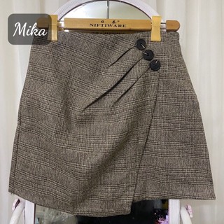 Chân váy dạ vạt chéo