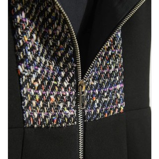 Đầm vải tweed cổ vuông