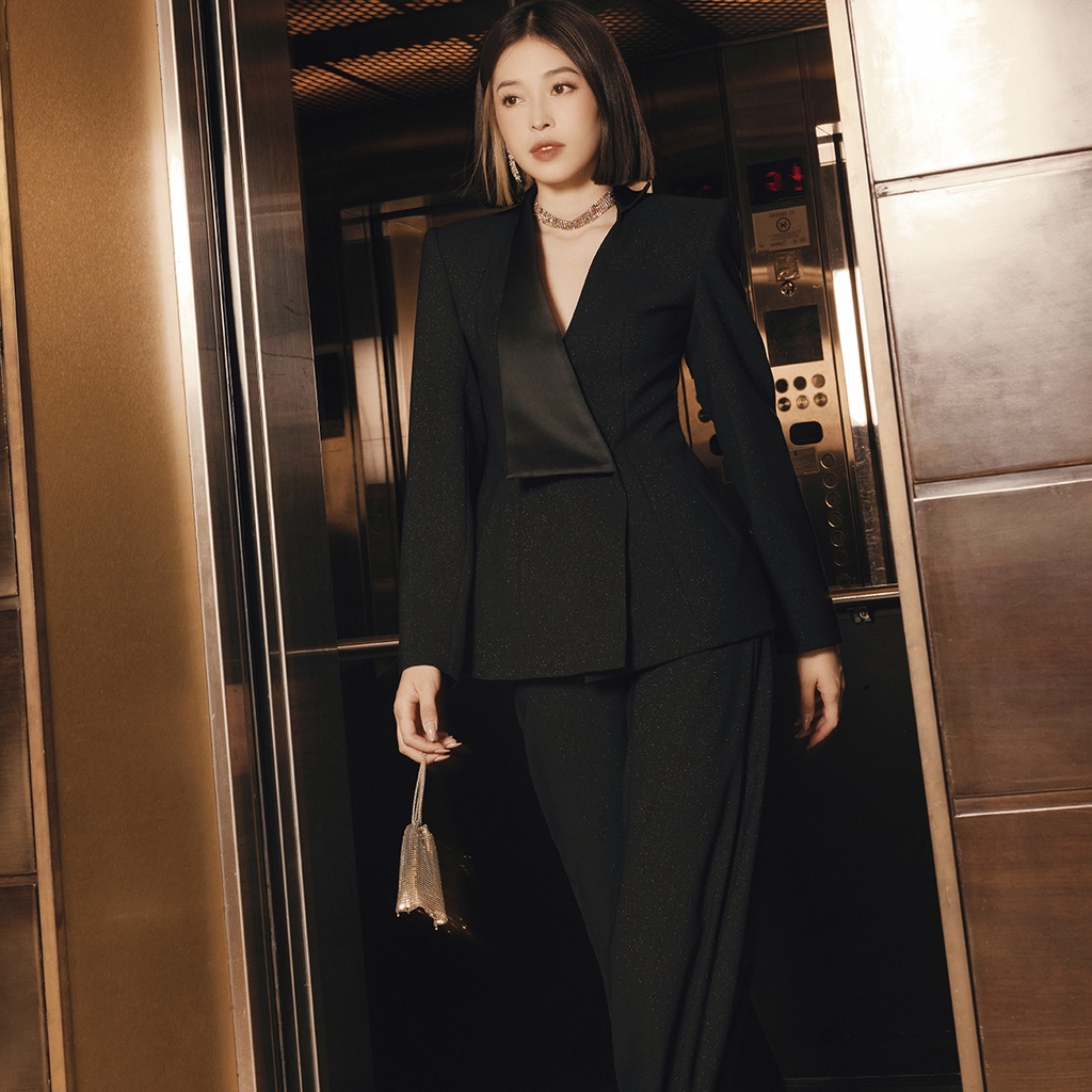 REINA - Blazer và quần xuông đen
