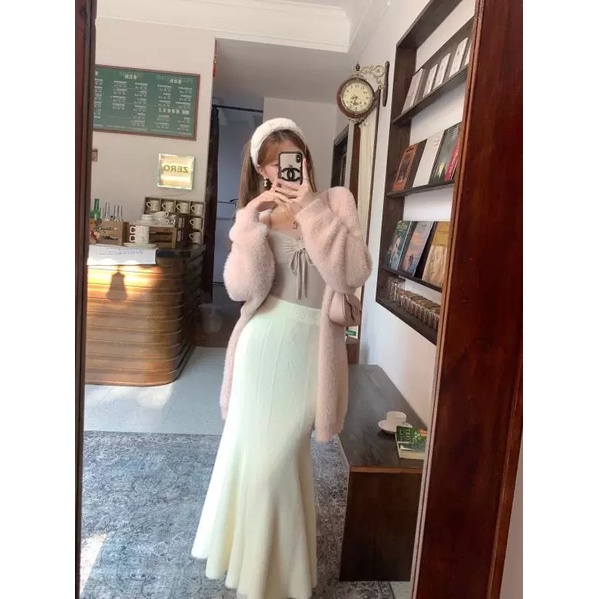 ✿мᴇι✿ Chân váy len lông thỏ đuôi cá dáng dài A109
