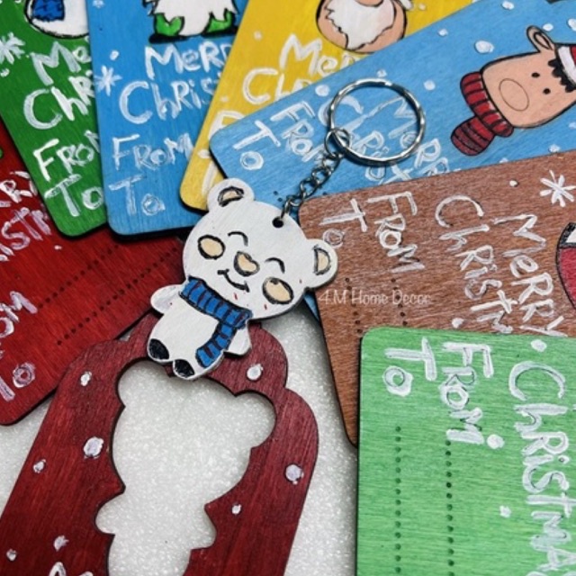 Thiệp Noel bằng gỗ kết hợp móc khoá làm quà tặng giáng sinh siêu dễ thương
