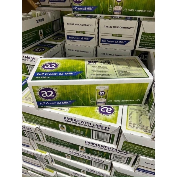 Sữa tươi A2 nguyên kem dạng nước  Hộp 200ml -Date 6/2024