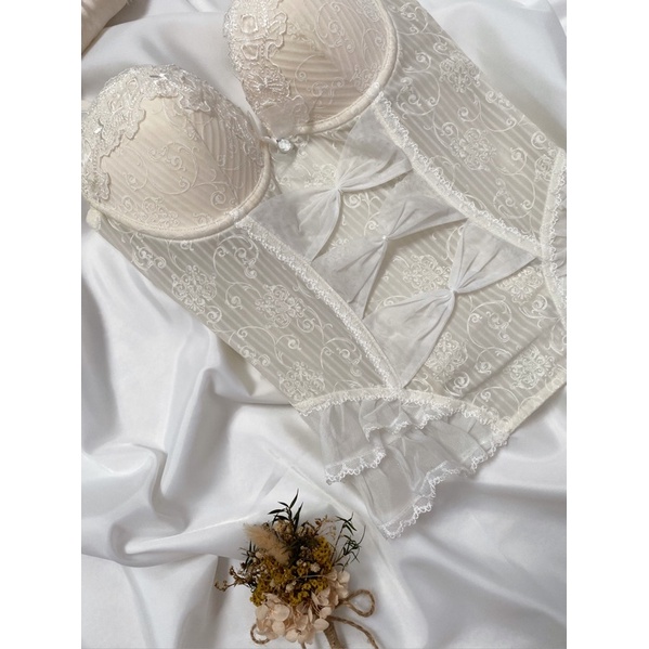 Áo corset E BờLin ren nơ tiểu ther 2hand