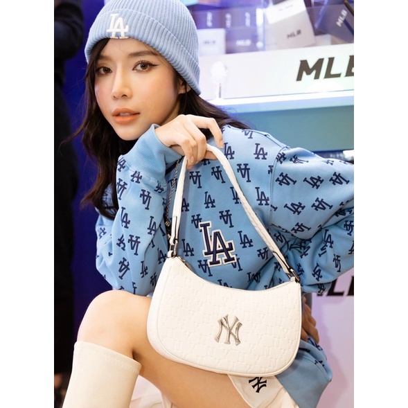 Áo Mlb Sweatshirt Cổ Tròn Tay Dài Nam, Nữ Unisex Màu Xanh Form Suông