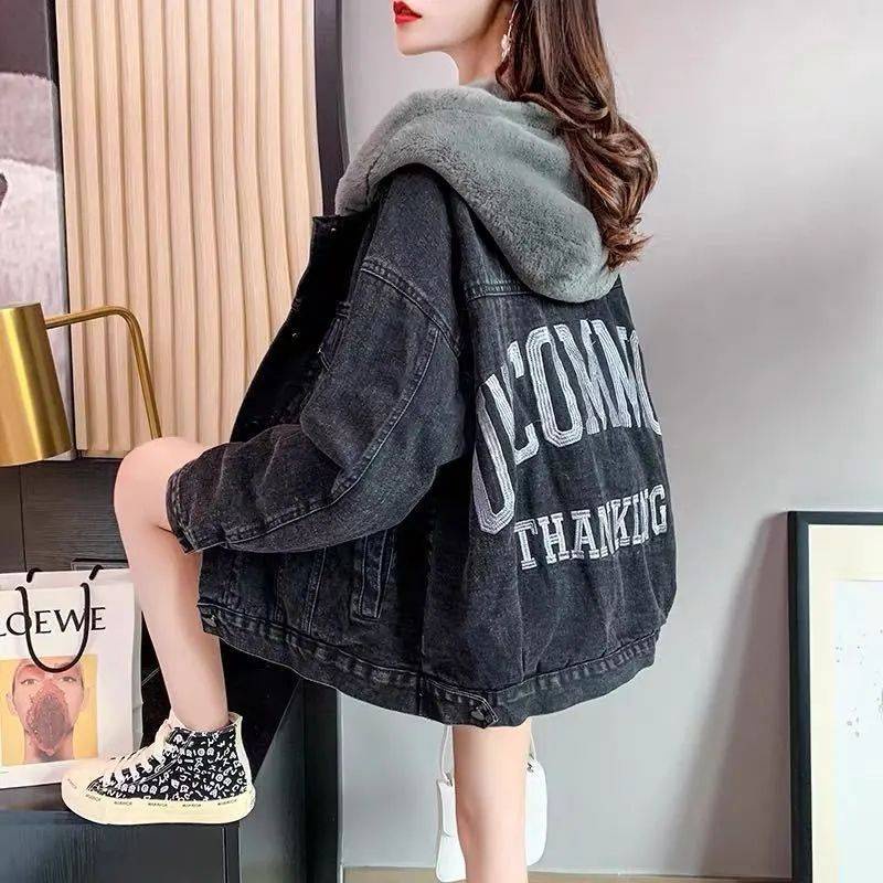 Áo khoác bò mùa đông dày dặn lót lông áo bông giữ ấm rộng rãi phong cách Hàn Quốc thêu liền mũ cho nữ áo b