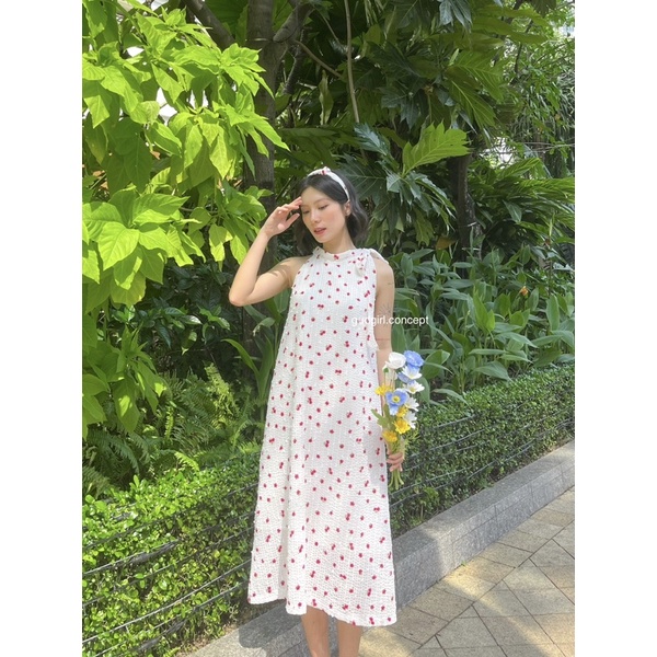 ĐẦM LUCKIE - Đầm yếm nữ hoa đỏ buộc nơ
