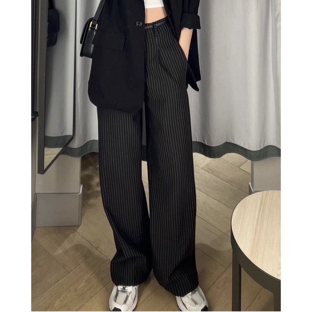 LIMITED quần kẻ dáng dài màu đen