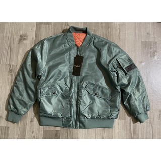 Áo Bomber xanh sz L fom nhỏ