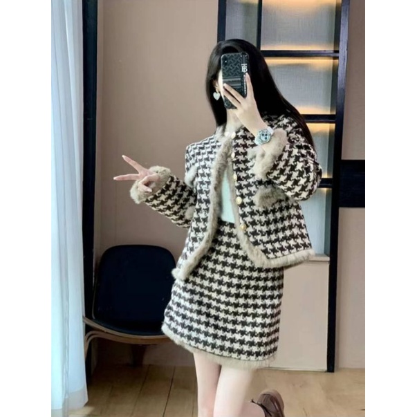 SẴN S  Set Dạ Tweed Kẻ Be Viền Bông