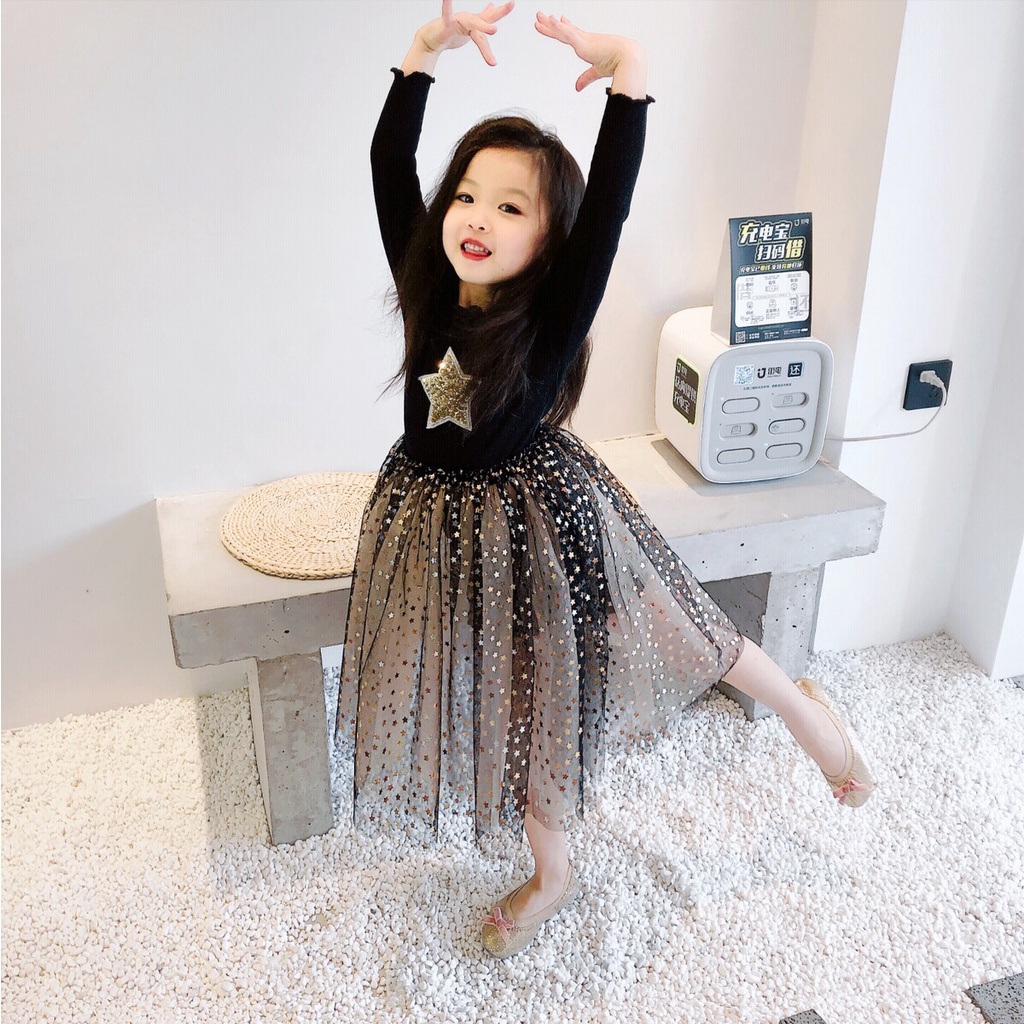 Váy Công Chúa Dài Tay Cho Bé Gái - Váy Xòe Đính Sao