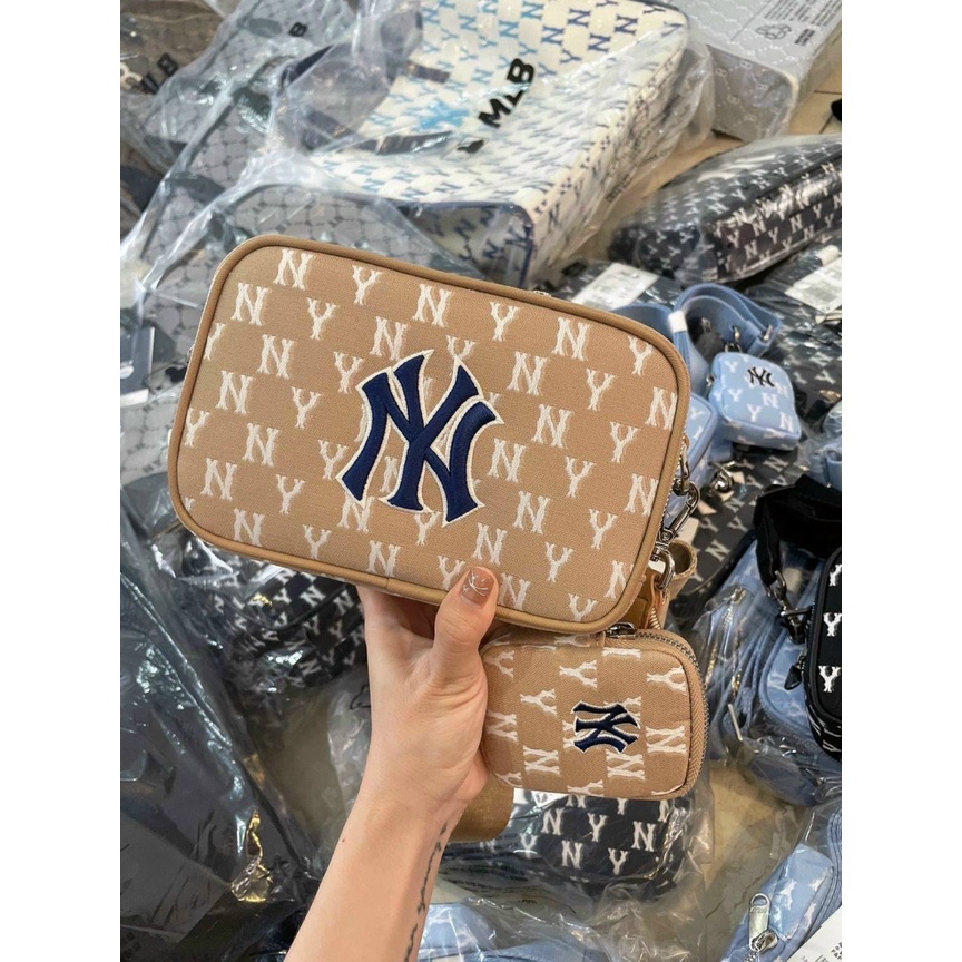 Túi đeo chéo M.LB chữ nhật size 18 dây vải bản to Jacquard monogram hàng chuẩn