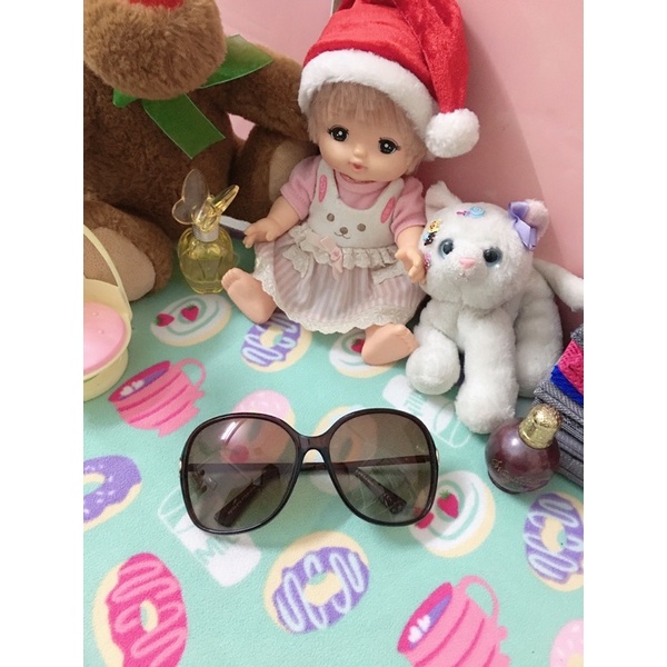 Kính mát si tuyển