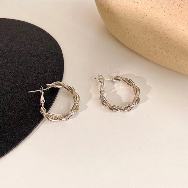 Bông Tai Nữ Vòng Tròn Chéo Phong Cách Hàn Quốc - BT004