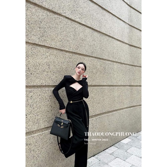 Jumpsuits ống rộng tay dài ngực xẻ | BigBuy360 - bigbuy360.vn