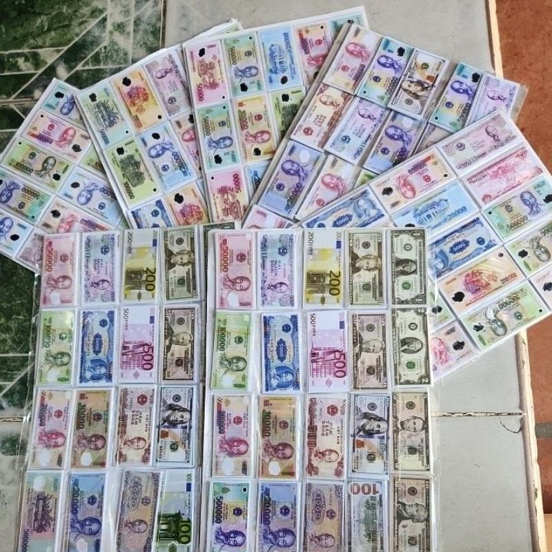 1 vỉ mô hình đồ chơi mini cho bé