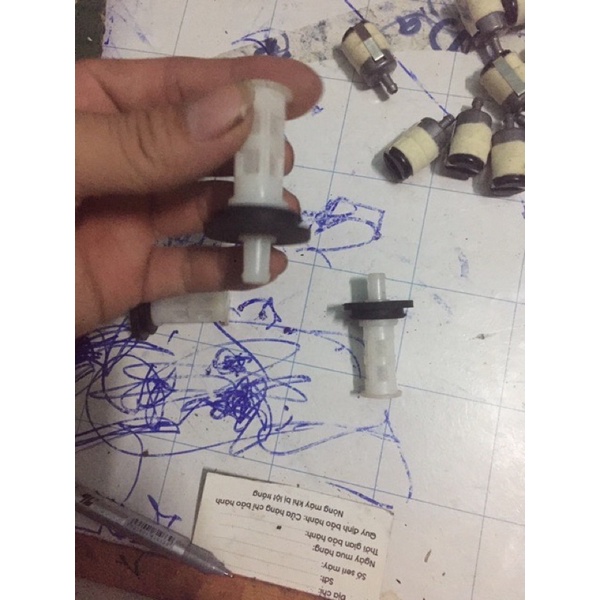 Cục lọc xăng bình xăng trên máy cắt cỏ G3k G4k