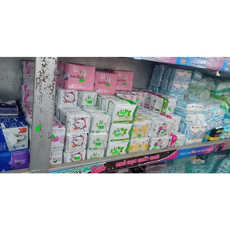 Băng vệ sinh hàng ngày 20 miếng Glee Bạc Hà USA  siêu thoáng mát - thoải mái dễ chịu