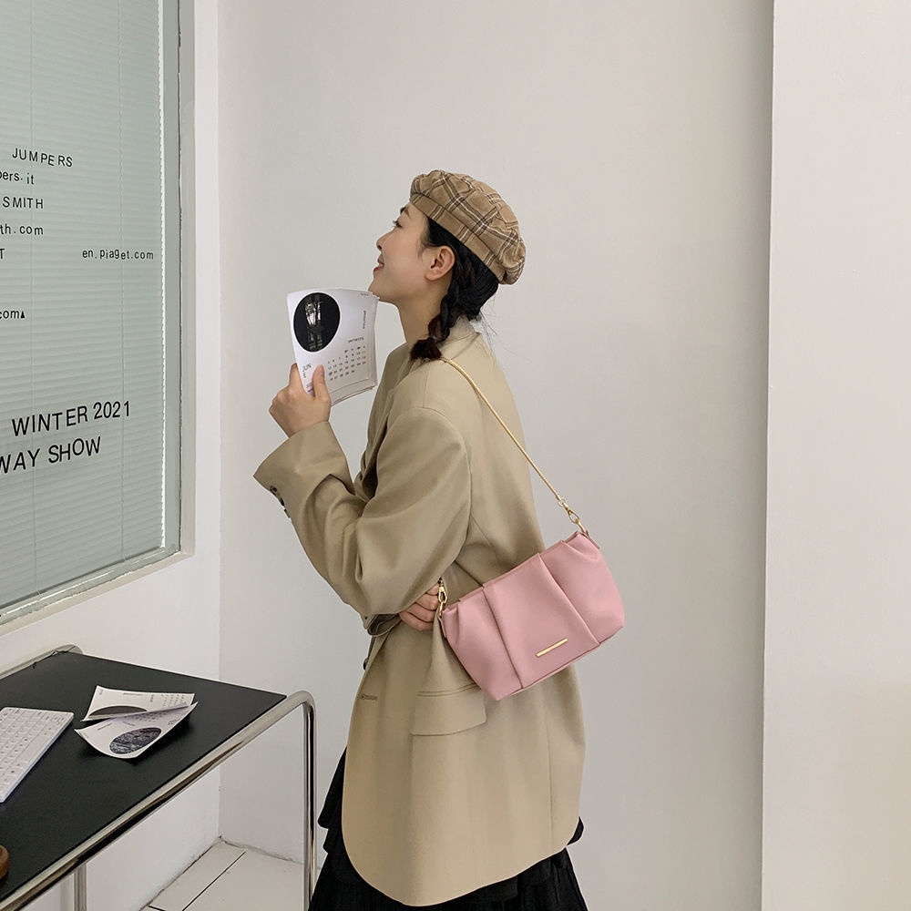 Túi Xách Đeo Vai Phong Cách Niche Thiết Kế Mới Cao Cấp Kết Cấu Bánh Bao Có Dây Xích Dành Cho Bạn Nữ