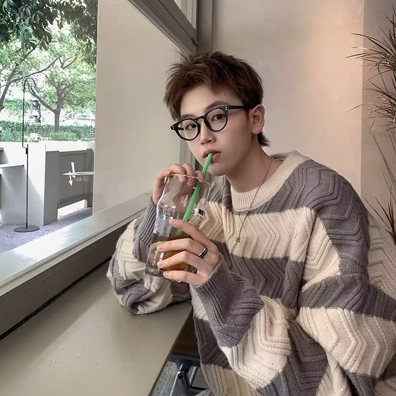 Áo Sweater Cổ Tròn Dáng Rộng Họa Tiết Kẻ Sọc Phong Cách Hàn Quốc Trẻ Trung Cho Nam