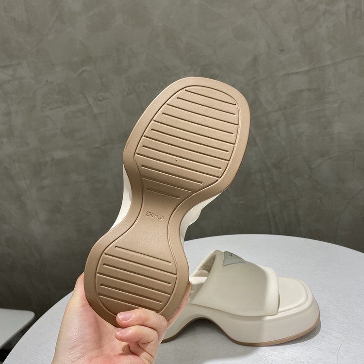 Dép lê nữ độn đế bánh mỳ Pra đế cong cao 7cm đúc cao su non đi siêu mềm êm chân