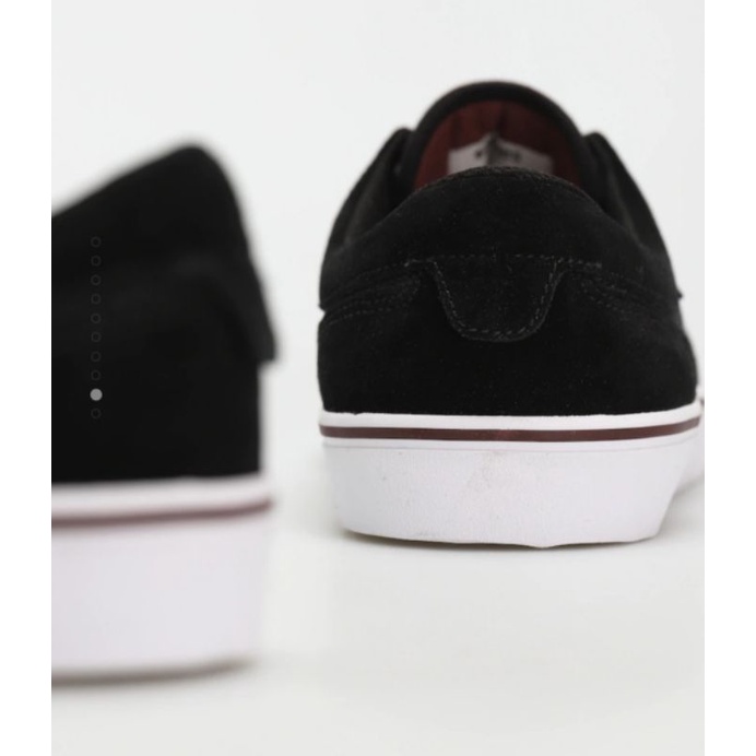 Giày nam da lộn của Etnies xuất Châu Âu